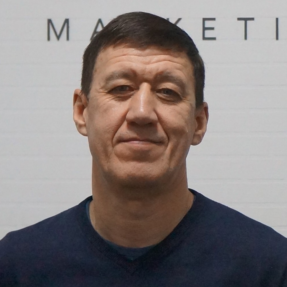 Азиз Буриев